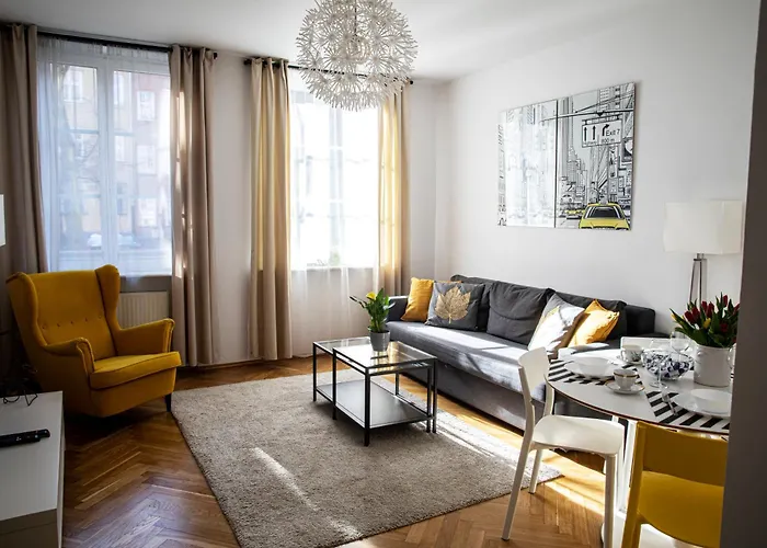 Szlachecki I Pod Artusem Hotell