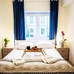 Hotel Szlachecki I Pod Artusem *