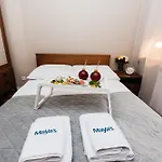 Szlachecki I Pod Artusem Hotel