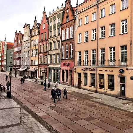 Szlachecki I Pod Artusem Apartment