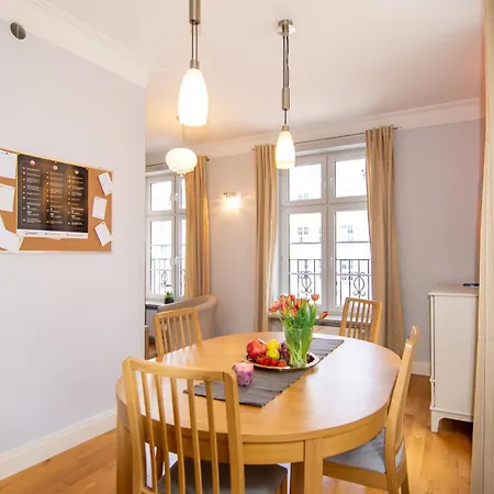 Szlachecki I Pod Artusem Apartment *