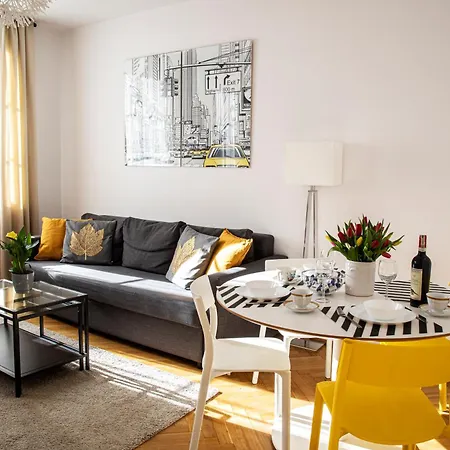 Szlachecki I Pod Artusem ホテル *