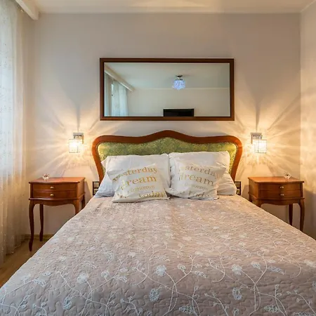 Szlachecki I Pod Artusem ホテル